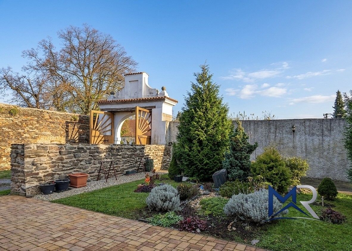 Rodinný dům, 825 m²