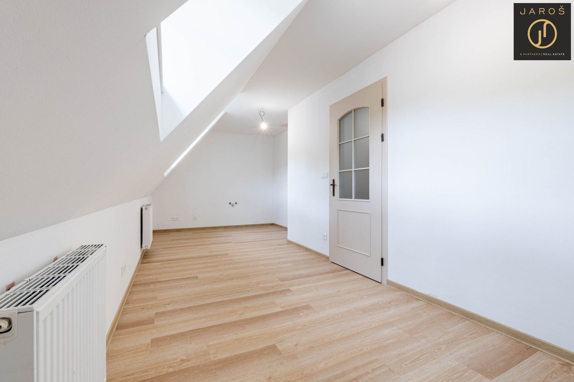 Prodej byt 2+kk - náměstí Republiky 147, Jáchymov, 67 m² - 5