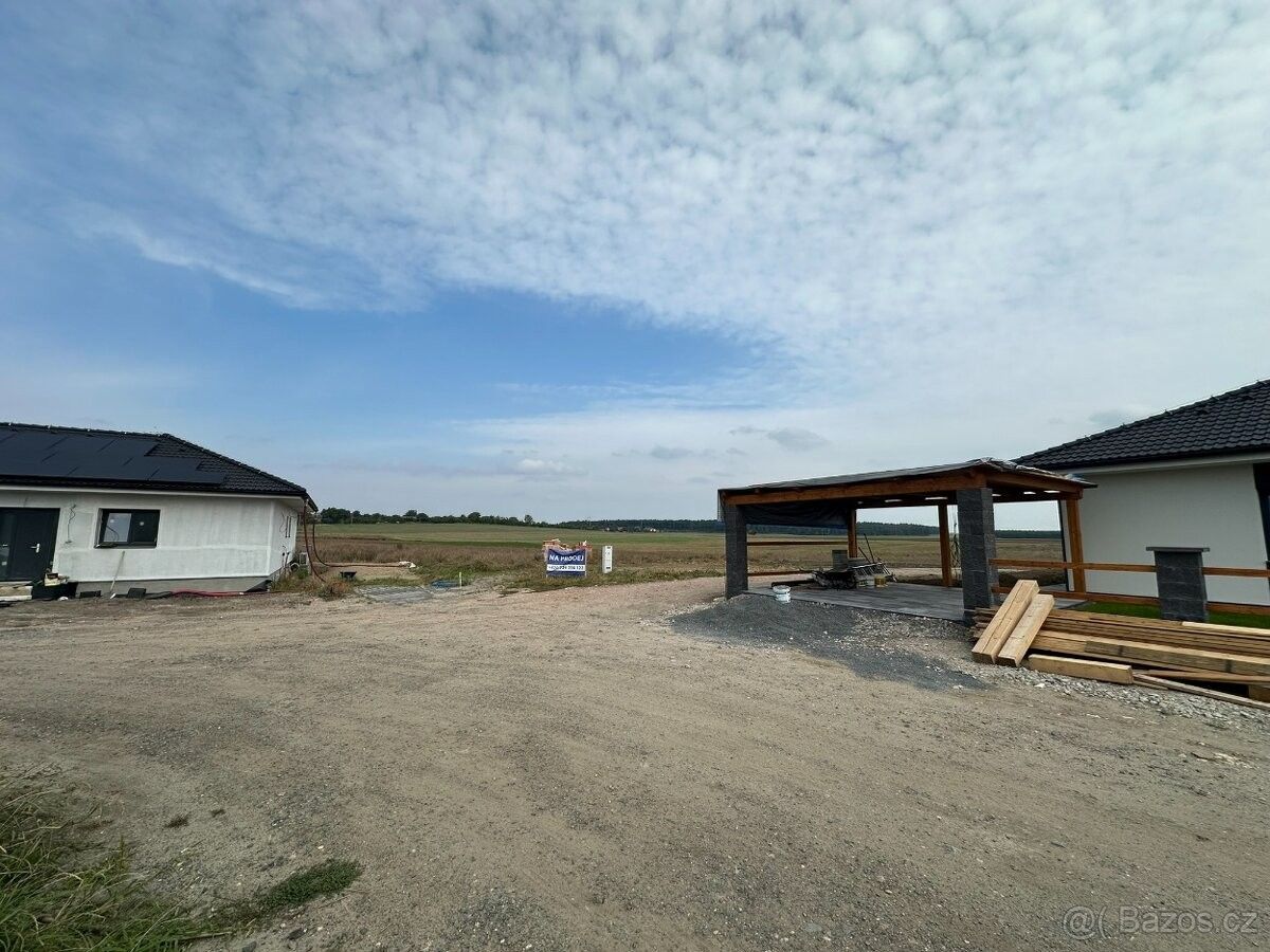 Prodej pozemek pro bydlení - Kolín, 280 02