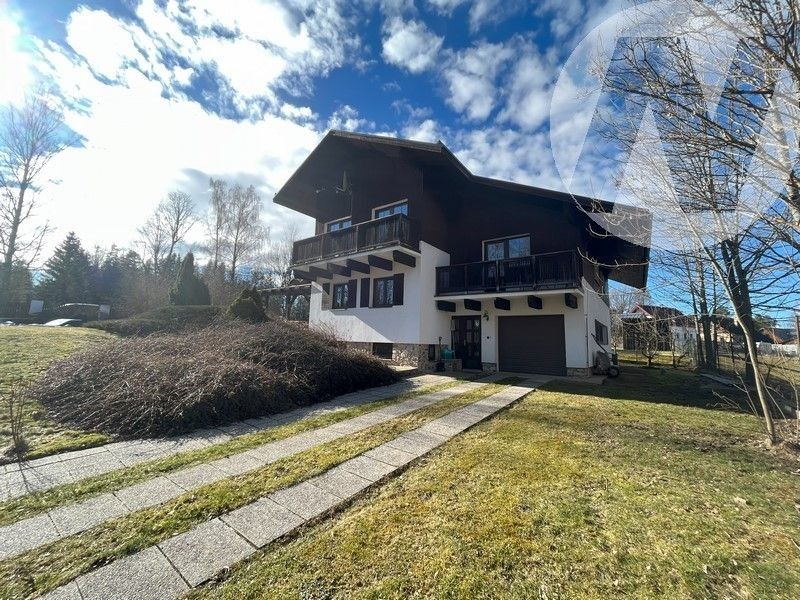 Prodej dům - Nová Pec, 233 m²