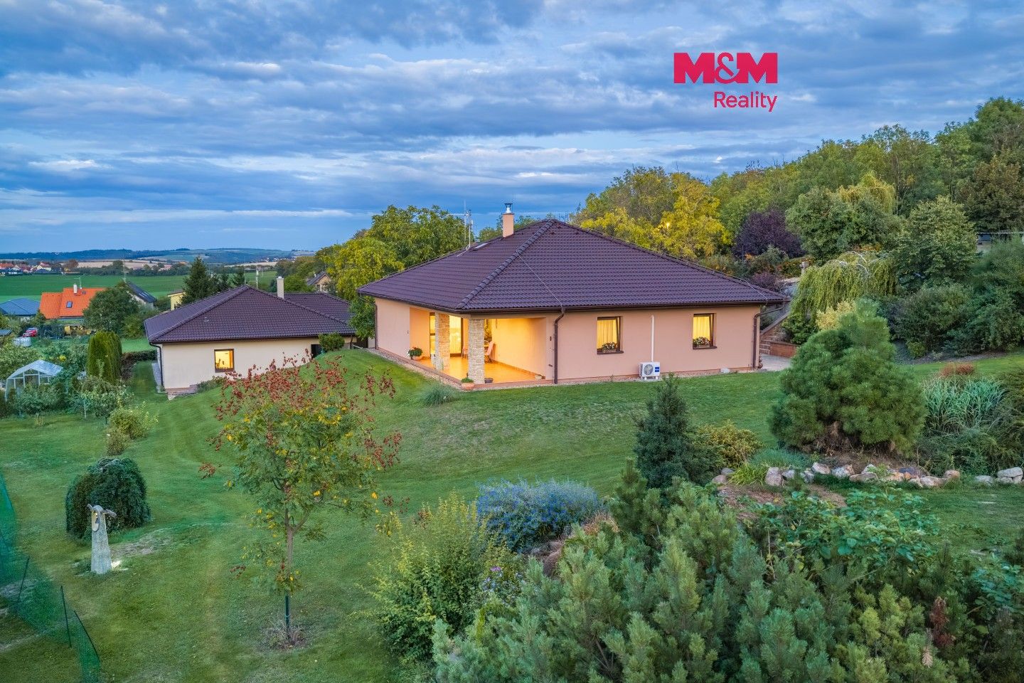 Rodinné domy, Školní, Cvrčovice, 178 m² - 1