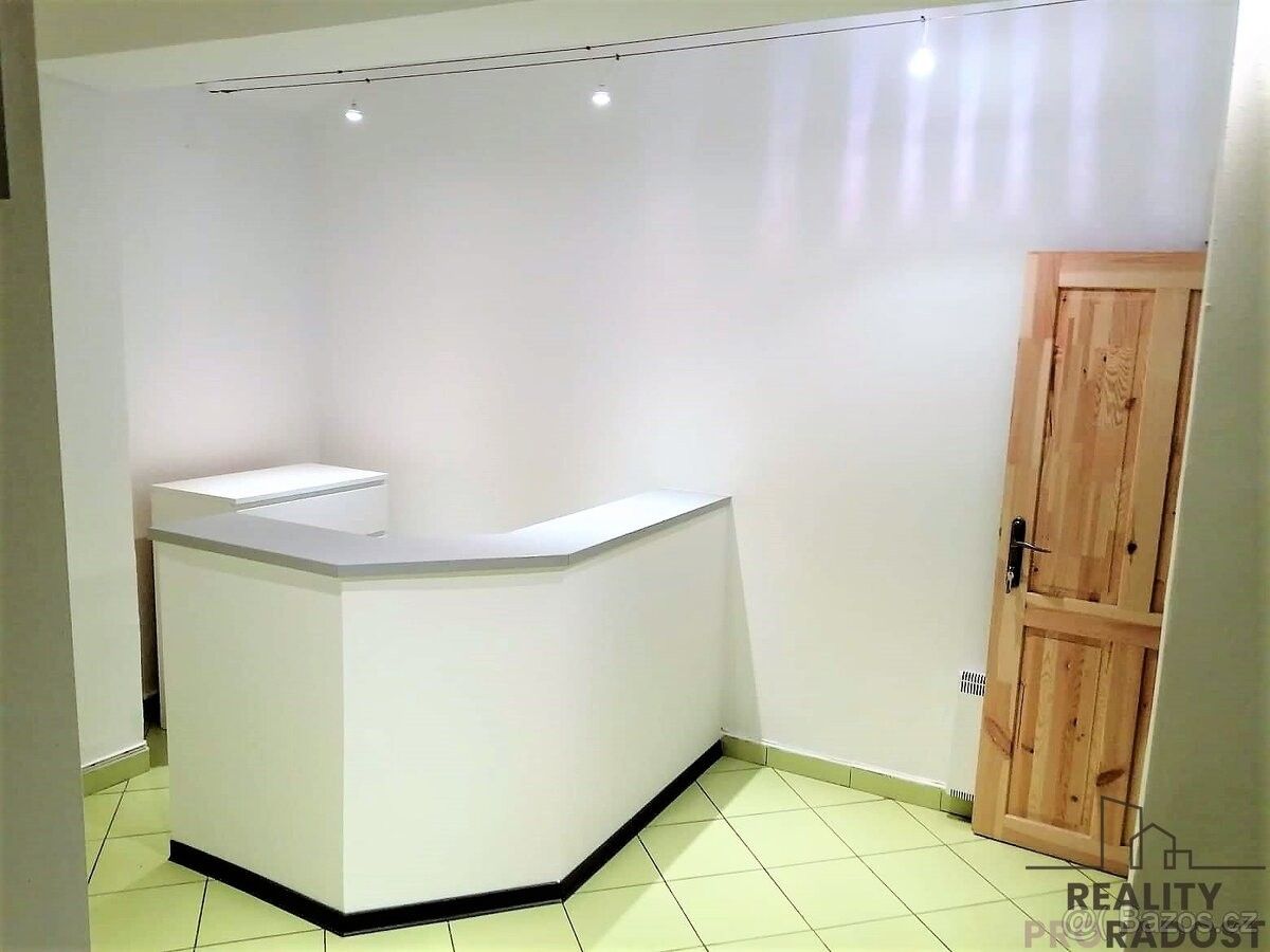 Ostatní, Slaný, 274 01