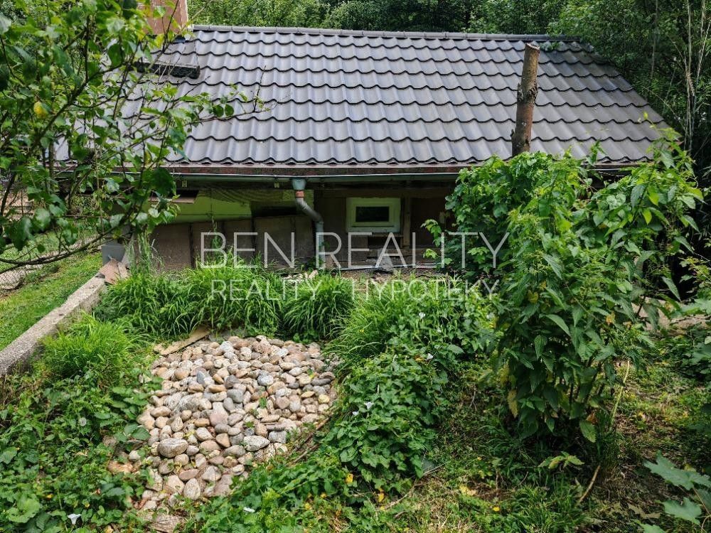 Prodej rodinný dům - Štákovy Paseky, Zlín, 60 m²