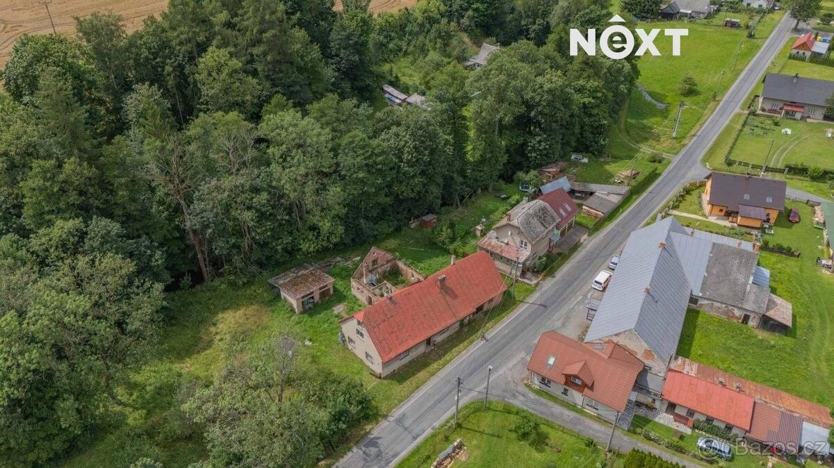 Chaty, Štíty, 789 91