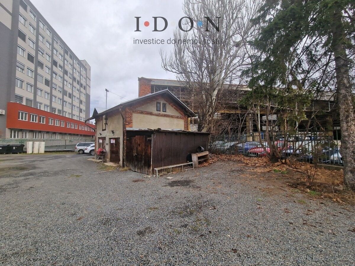 Pronájem garáž - Frýdek-Místek, 738 01