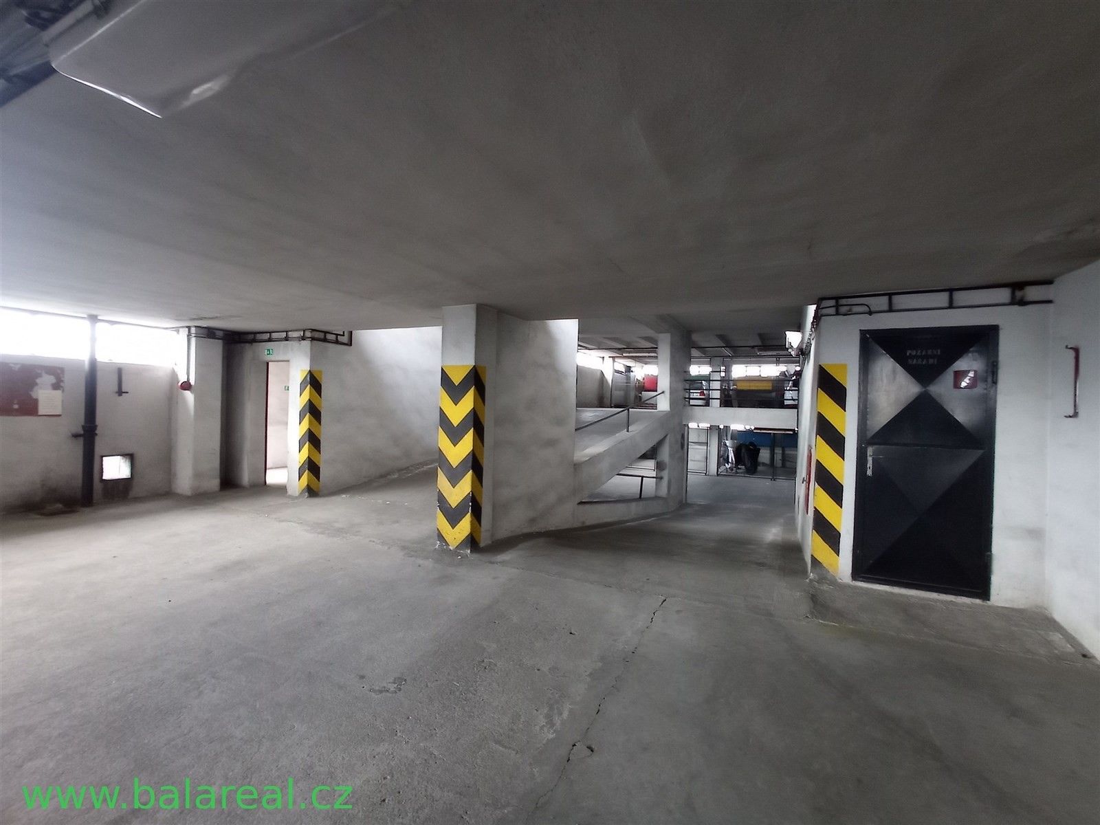 Pronájem garáž - Herčíkova, Brno, 17 m²