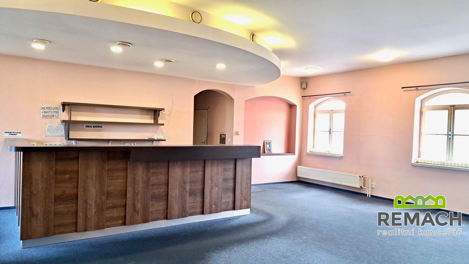 Restaurace, V Grni, Kunovice, 197 m² - 2