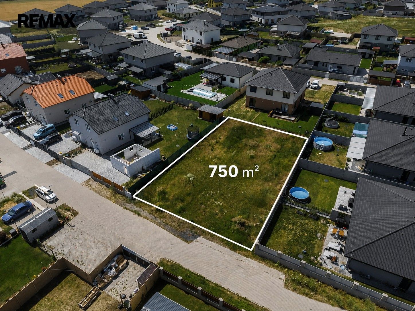 Pozemek pro bydlení, 750 m²