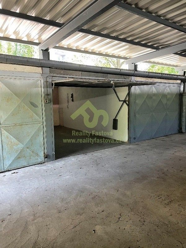Prodej garáž - Plzeň, okres Plzeň-město, Plzeňský kraj, 15 m² - 2
