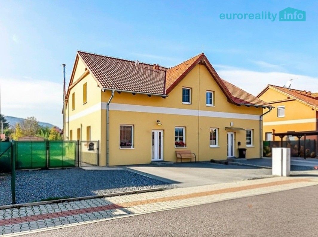 Rodinné domy, Bohumila Hájka, Králův Dvůr, 147 m²