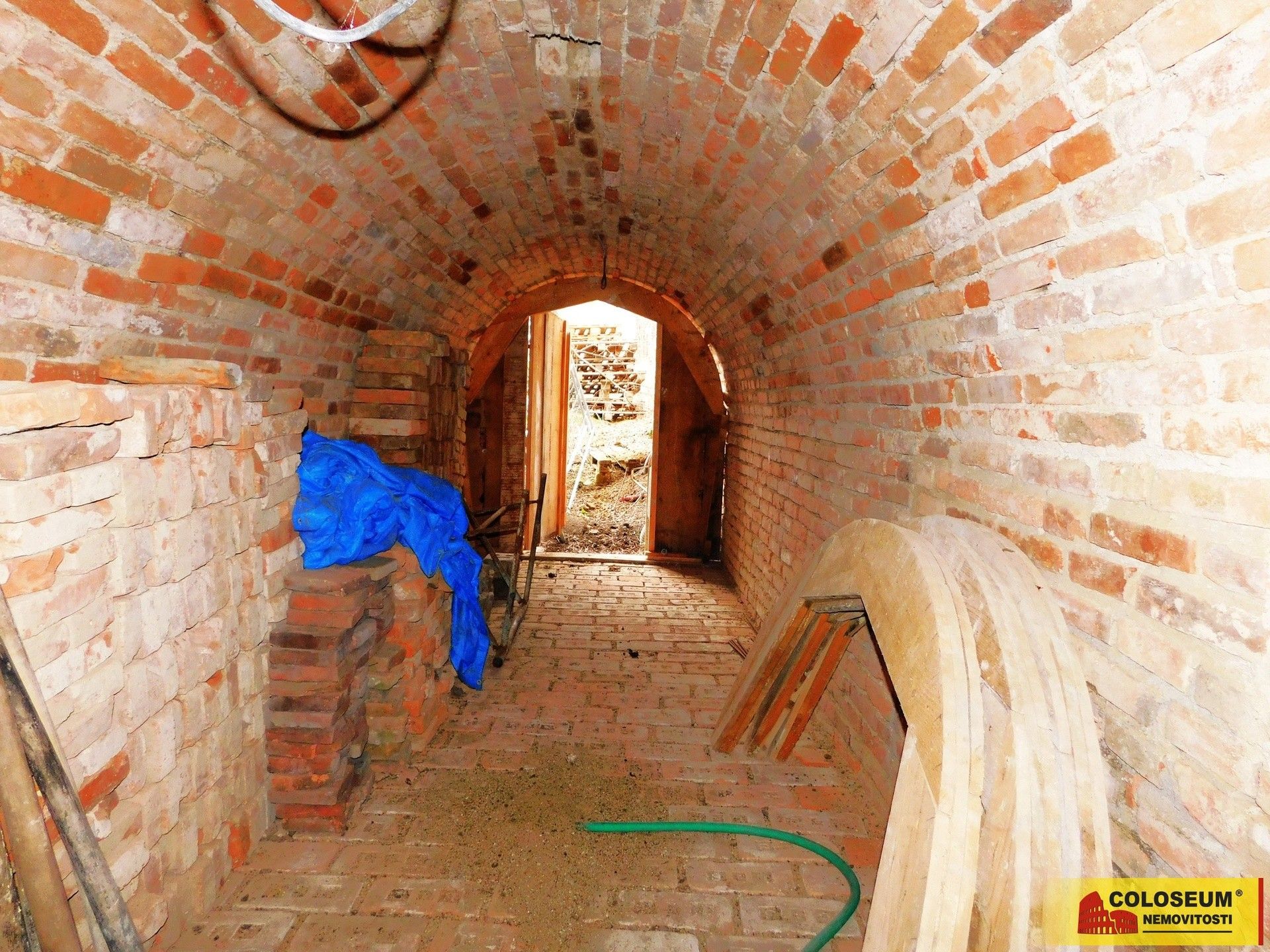 Ostatní, Chvalovice, 24 m²