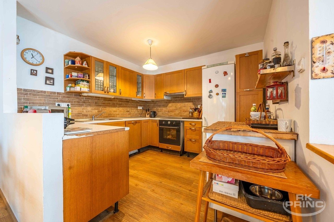 Prodej rodinný dům - Ke skalkám, Praha, 200 m²