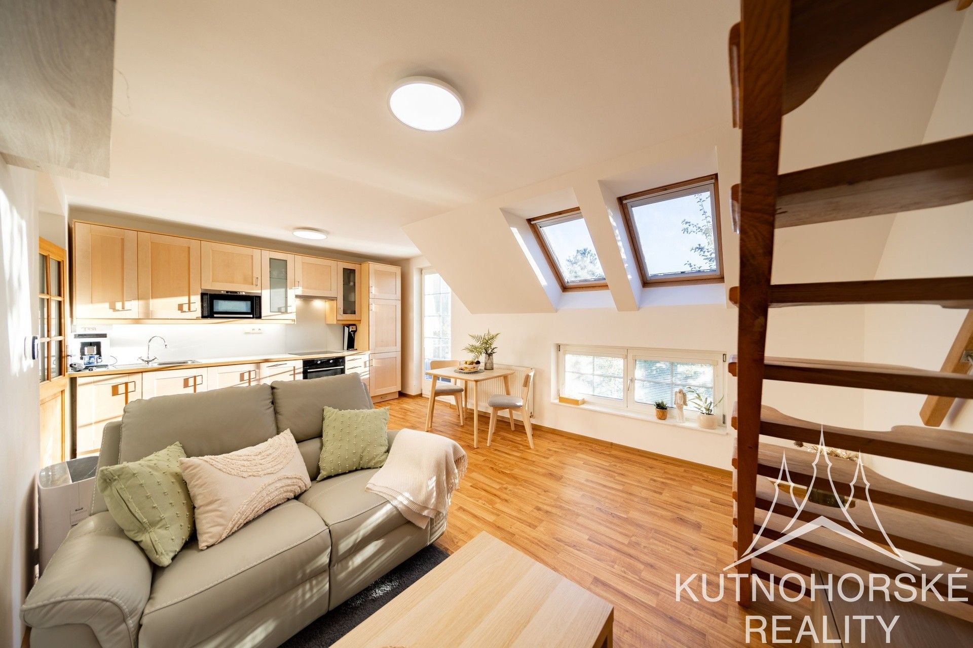 Prodej byt 3+kk - Za Dvorem, Holubice, 63 m² - 5