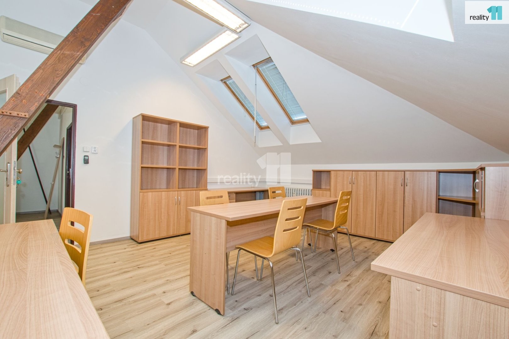 Pronájem kancelář - Ovocná, Liberec, 23 m² - 2