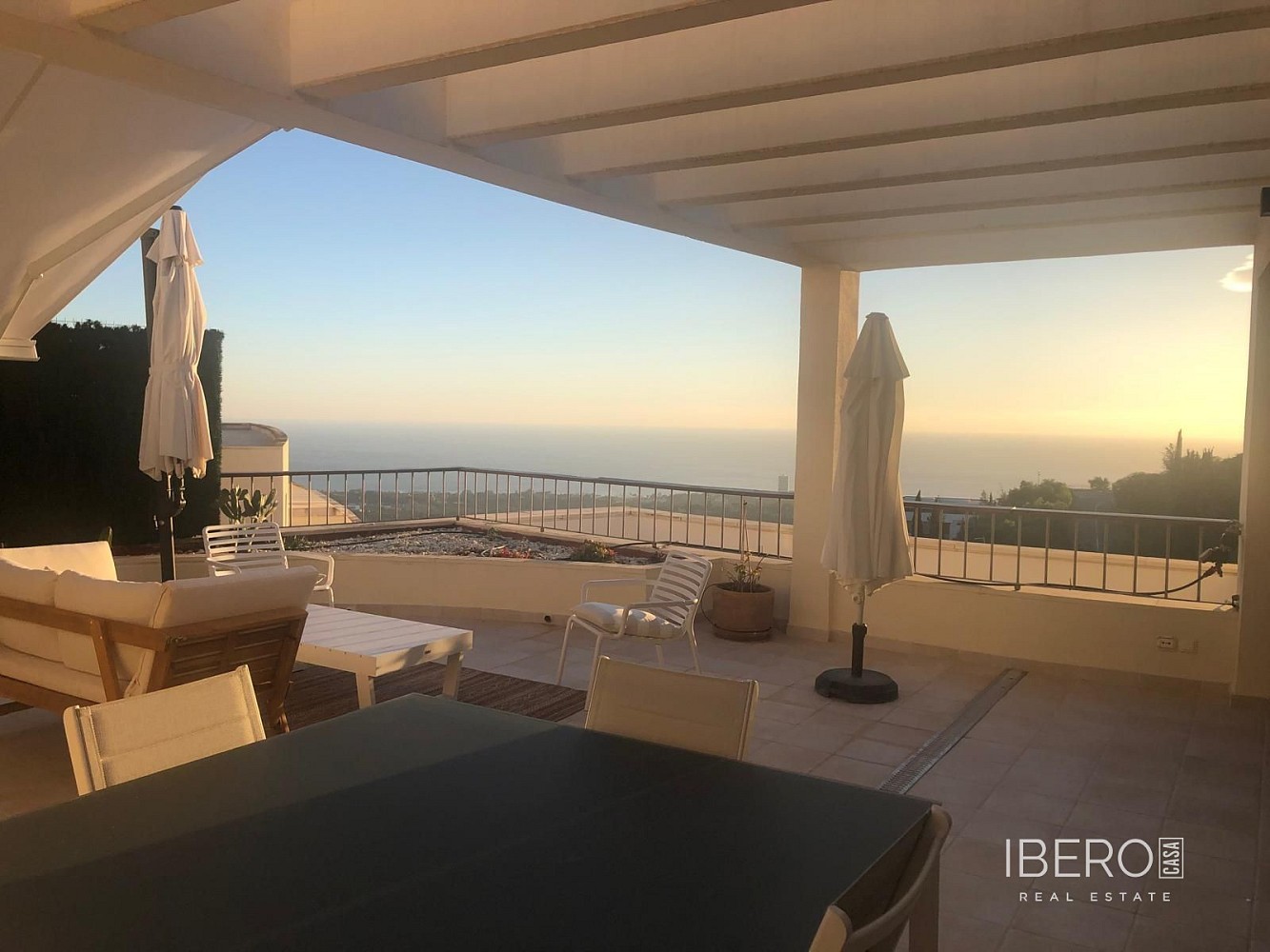 4+kk, Altos de los Monteros, Španělsko, 197 m² - 2
