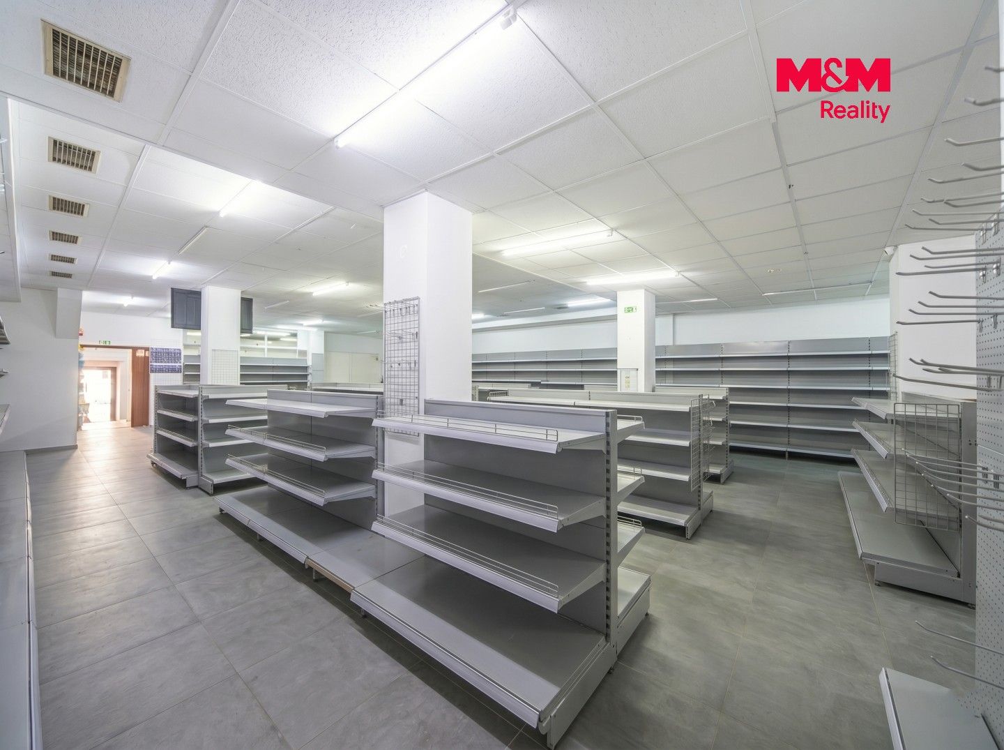Obchodní prostory, 263 m²