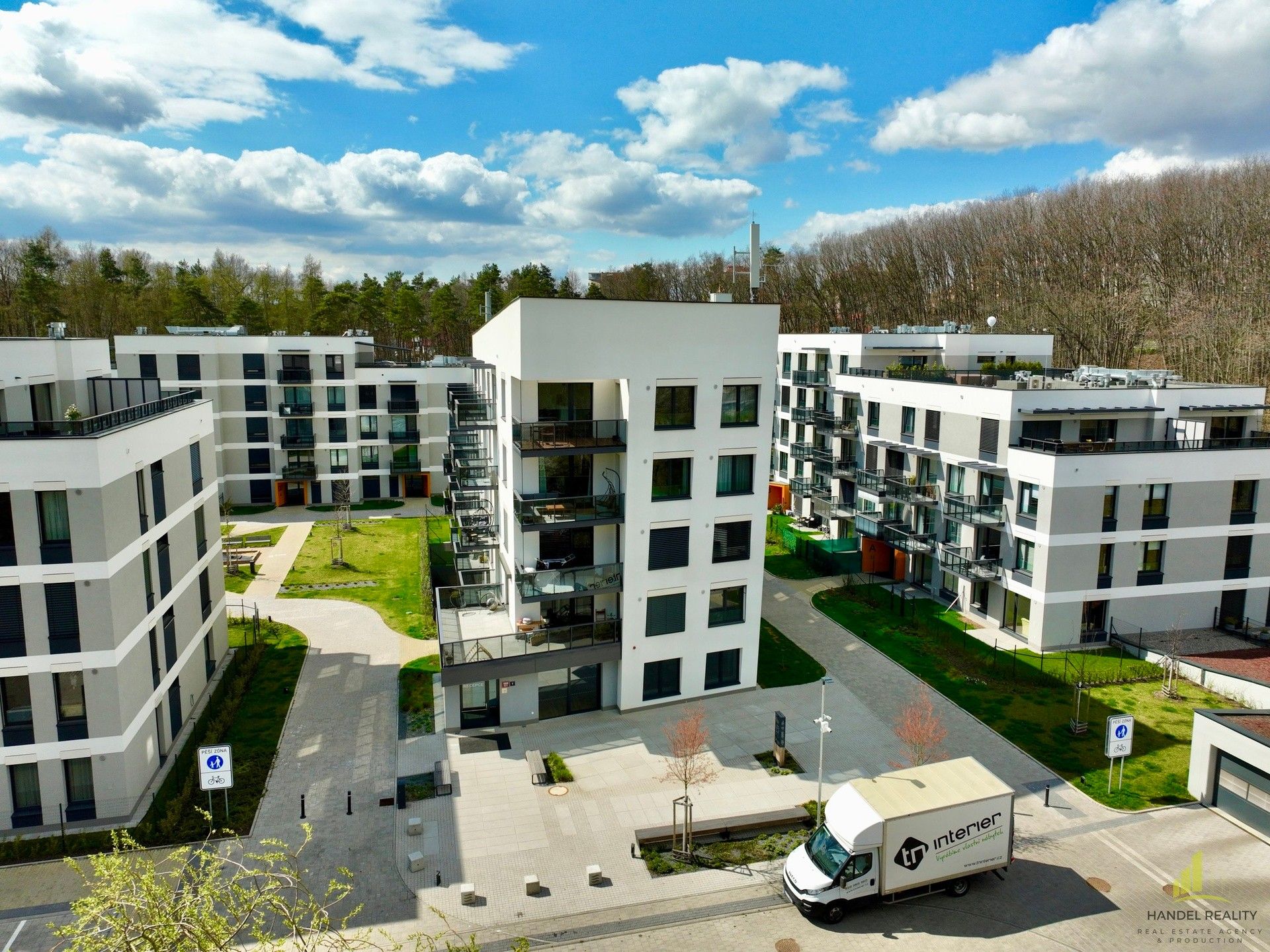 Prodej byt 3+kk - Nurmiho, Praha, 89 m²