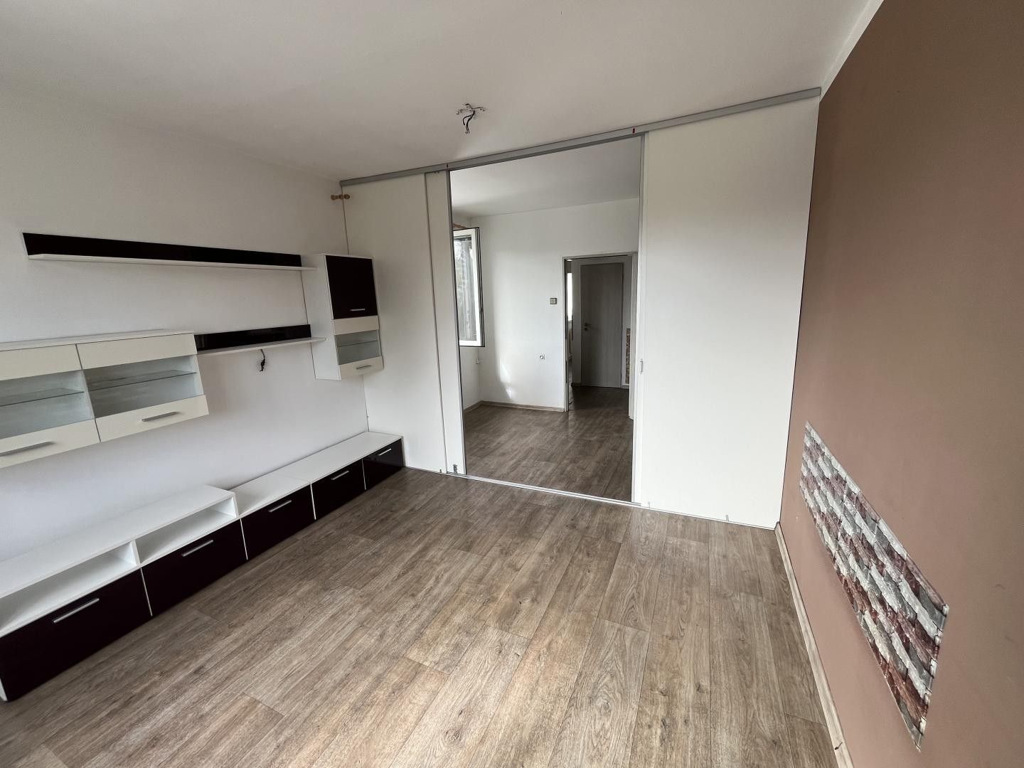 Pronájem byt 1+1 - Ledenická, České Budějovice, 40 m²