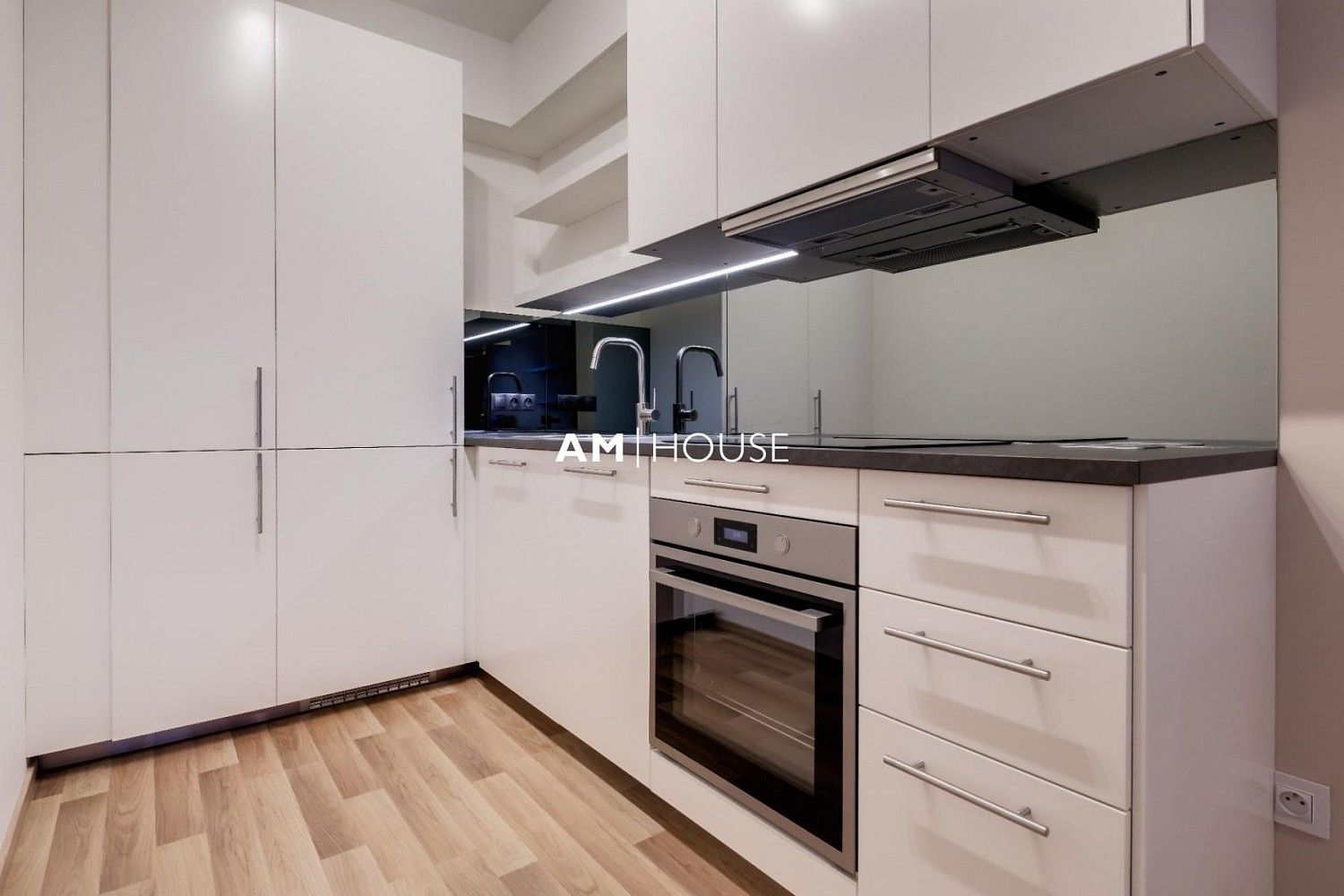 Pronájem byt 2+kk - Praha - Strašnice, okres Praha 3, Hlavní město Praha, 61 m² - 5
