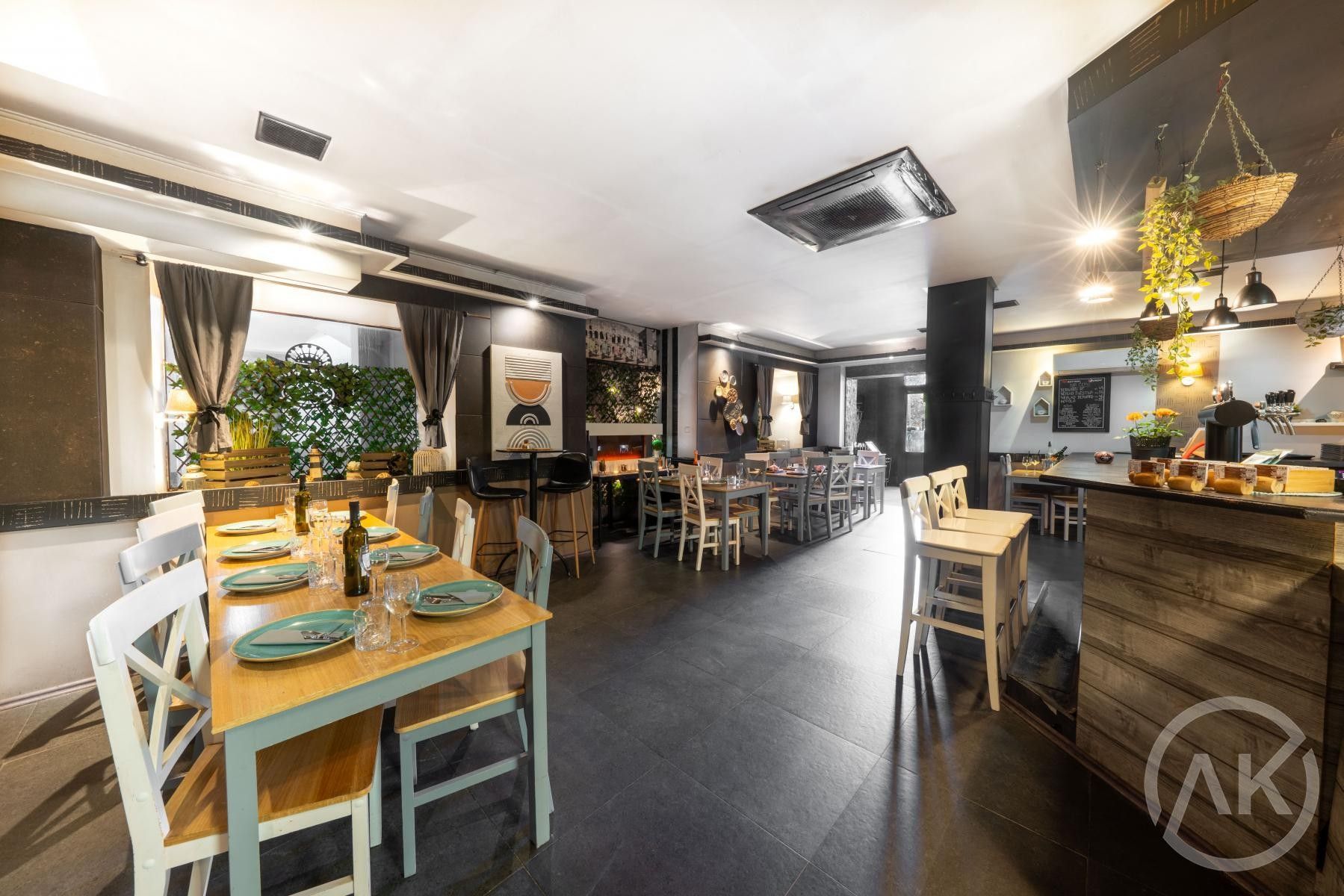 Restaurace, Františka Hajdy, Ostrava, 118 m²