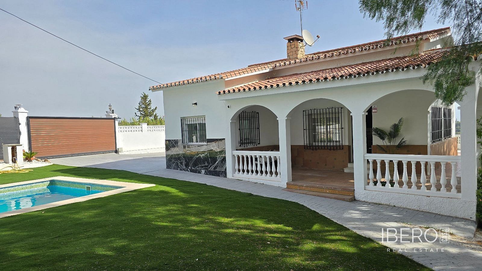 Prodej rodinný dům - Torremolinos, ES, 353 m² - 2