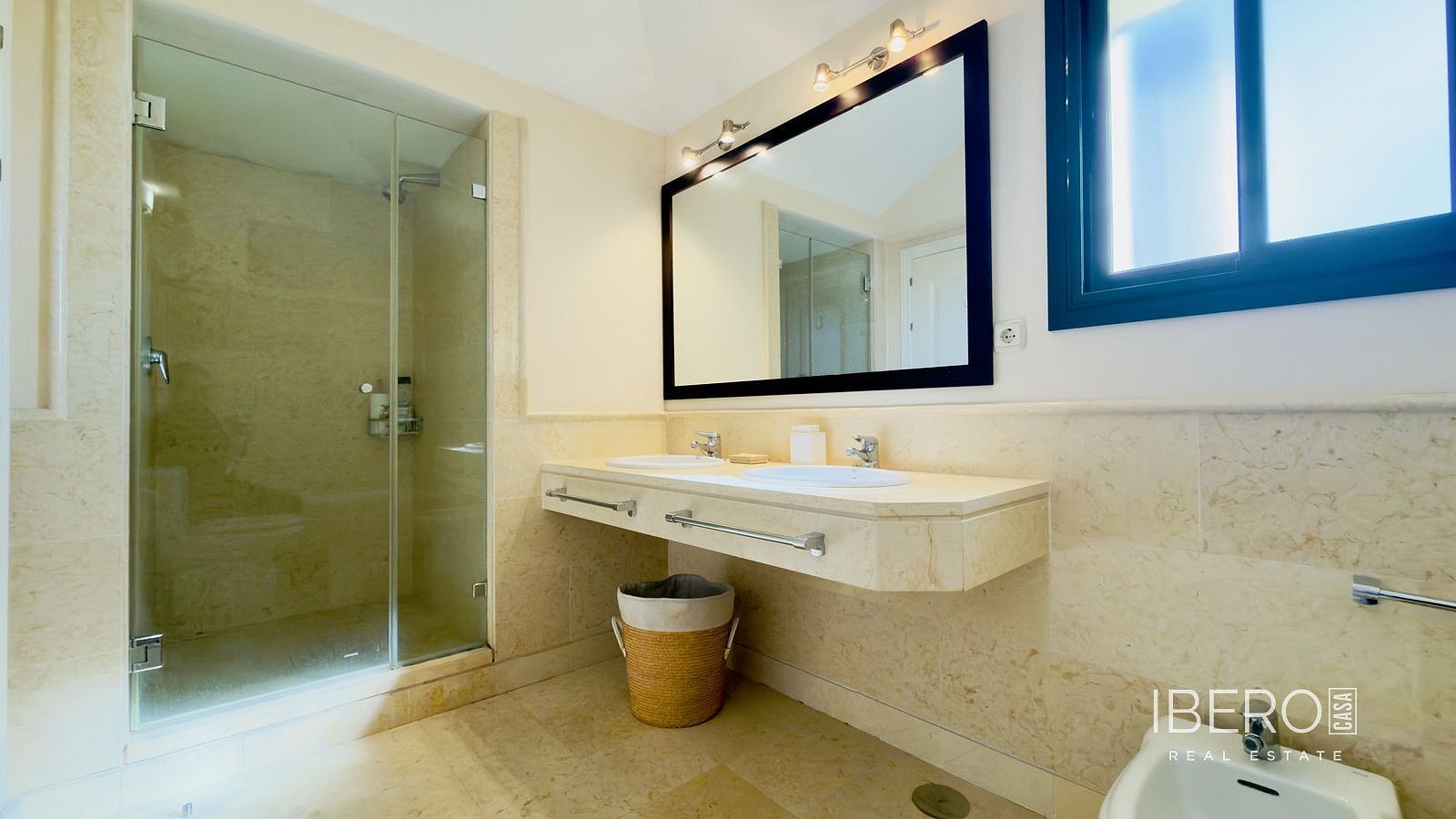 Prodej byt 4+kk - Benahavís, Španělsko, 194 m² - 5