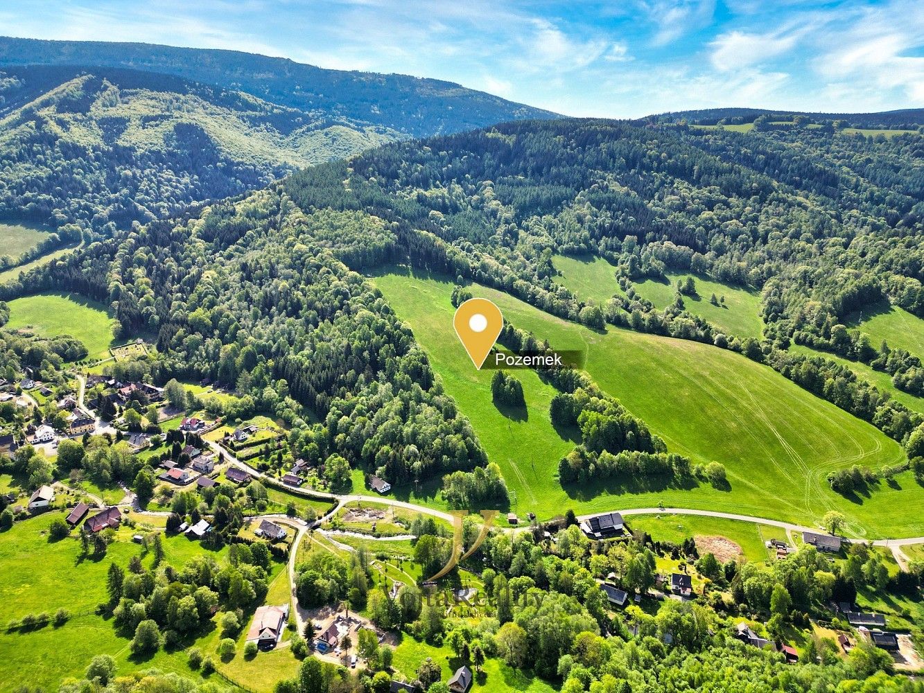 Ubytovací zařízení, Vernířovice, okres Šumperk, Olomoucký kraj, 1 000 m² - 1