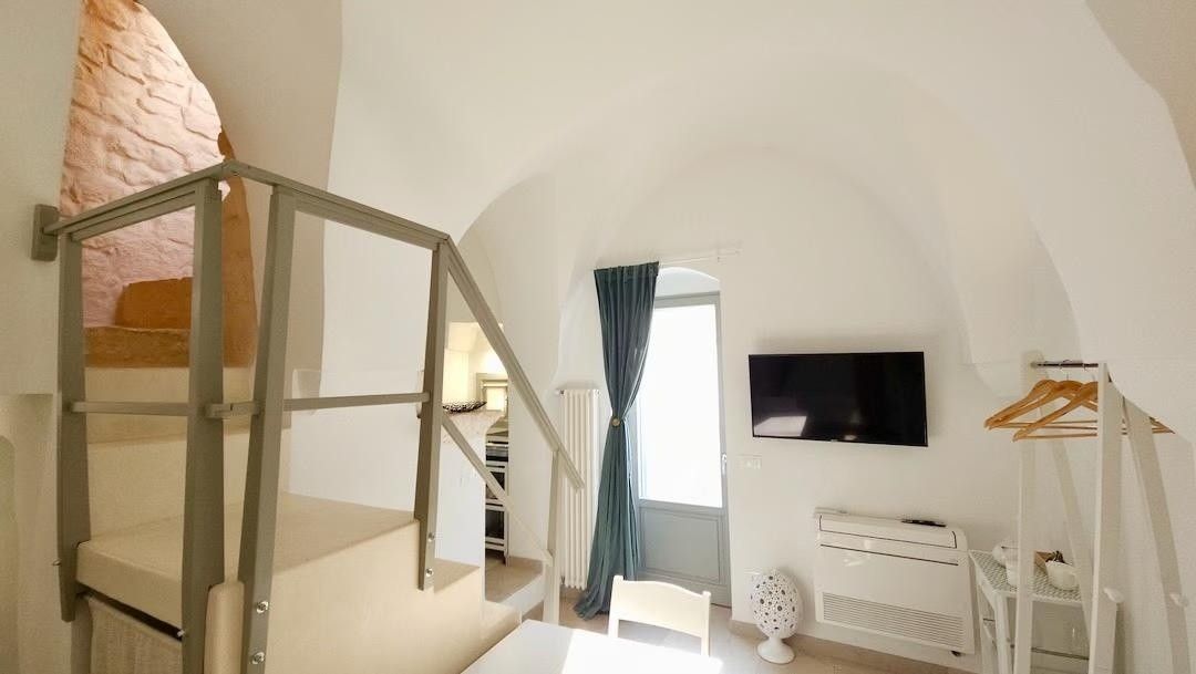 Nemovitost · 987 66, Zahraničí - 4