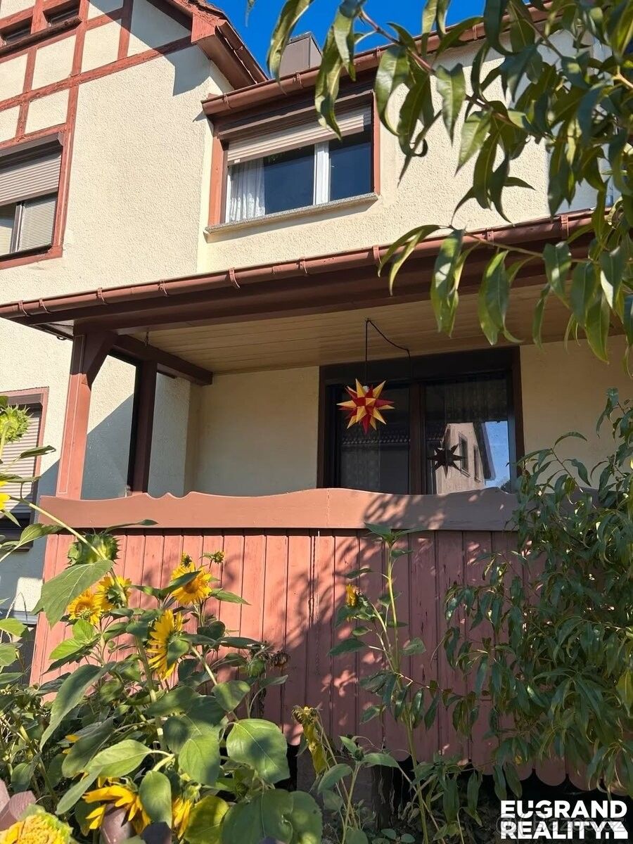 Rodinný dům · 987 66, Zahraničí - 4