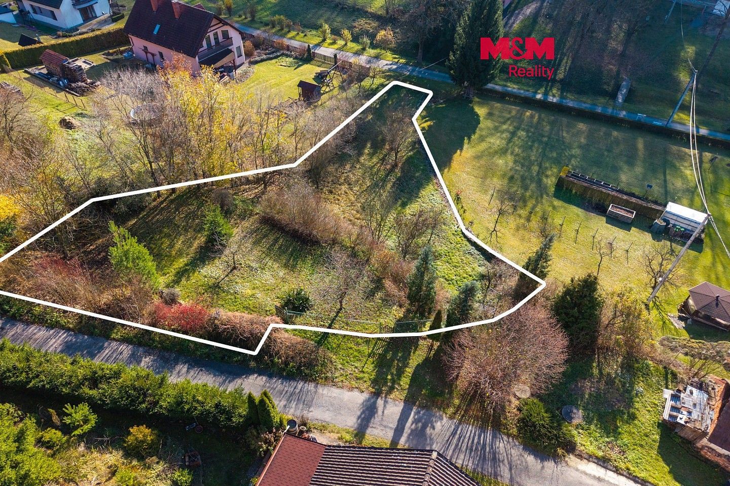 Pozemek pro bydlení, 888 m²