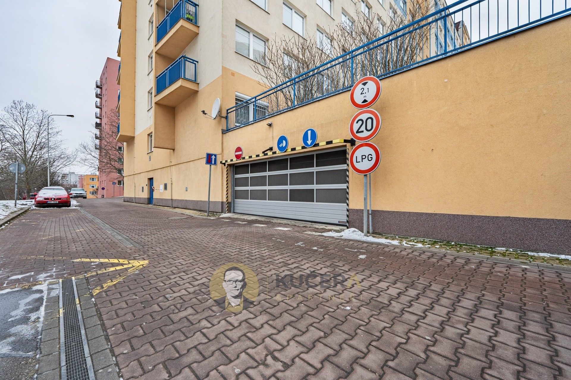 Prodej byt 2+kk - Hnězdenská, Praha, 46 m²