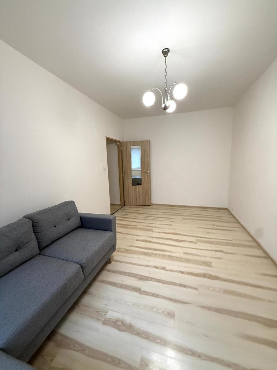 Byt 1+1 · 32 m² · Žilinská, Ostrava - 4