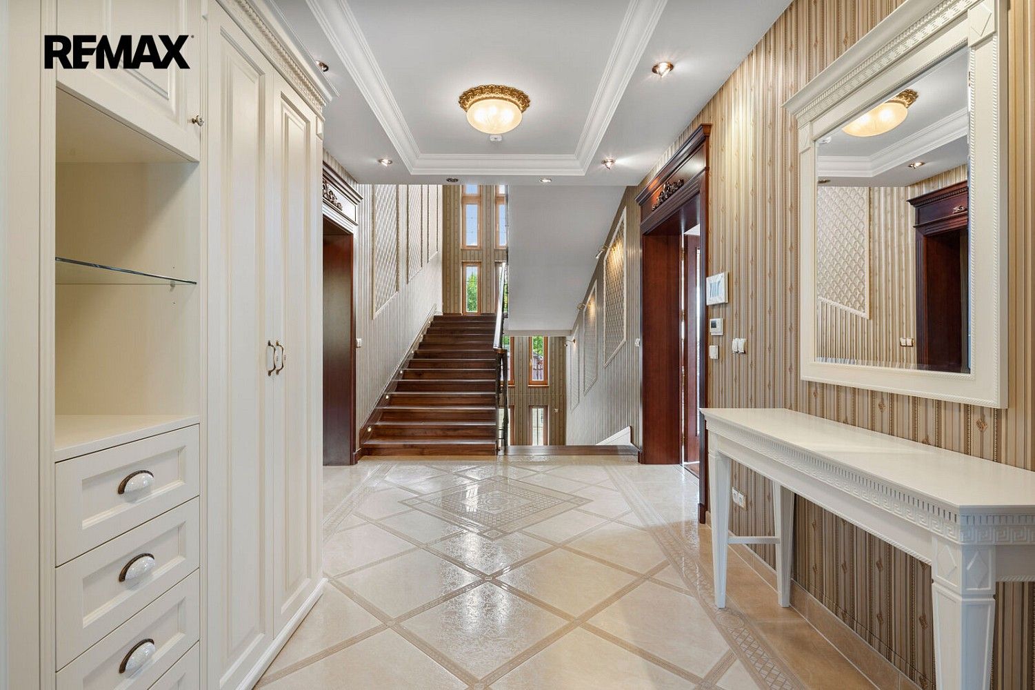 Prodej rodinný dům - Jenišov - Pod Rohem, okres Karlovy Vary, Karlovarský kraj, 435 m² - 5