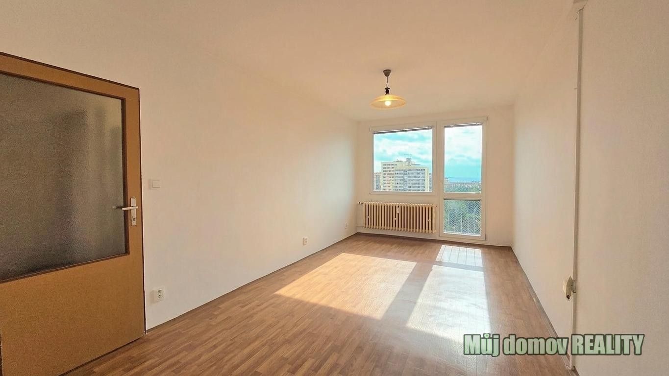 3+1, Famfulíkova, Praha, 68 m² - 1