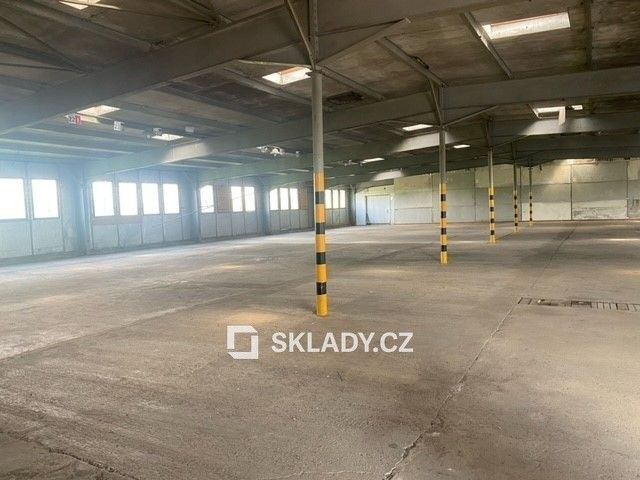 Sklady, Měnín, 1 m²
