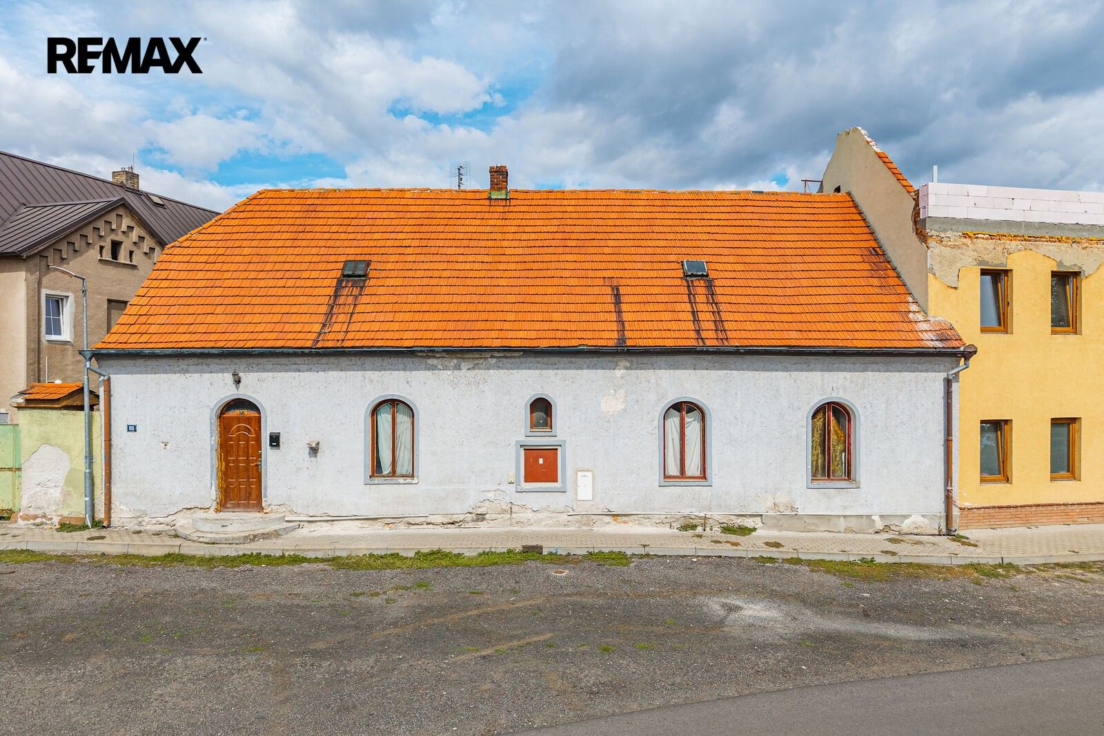 Rodinné domy, Pětipsy, 90 m²