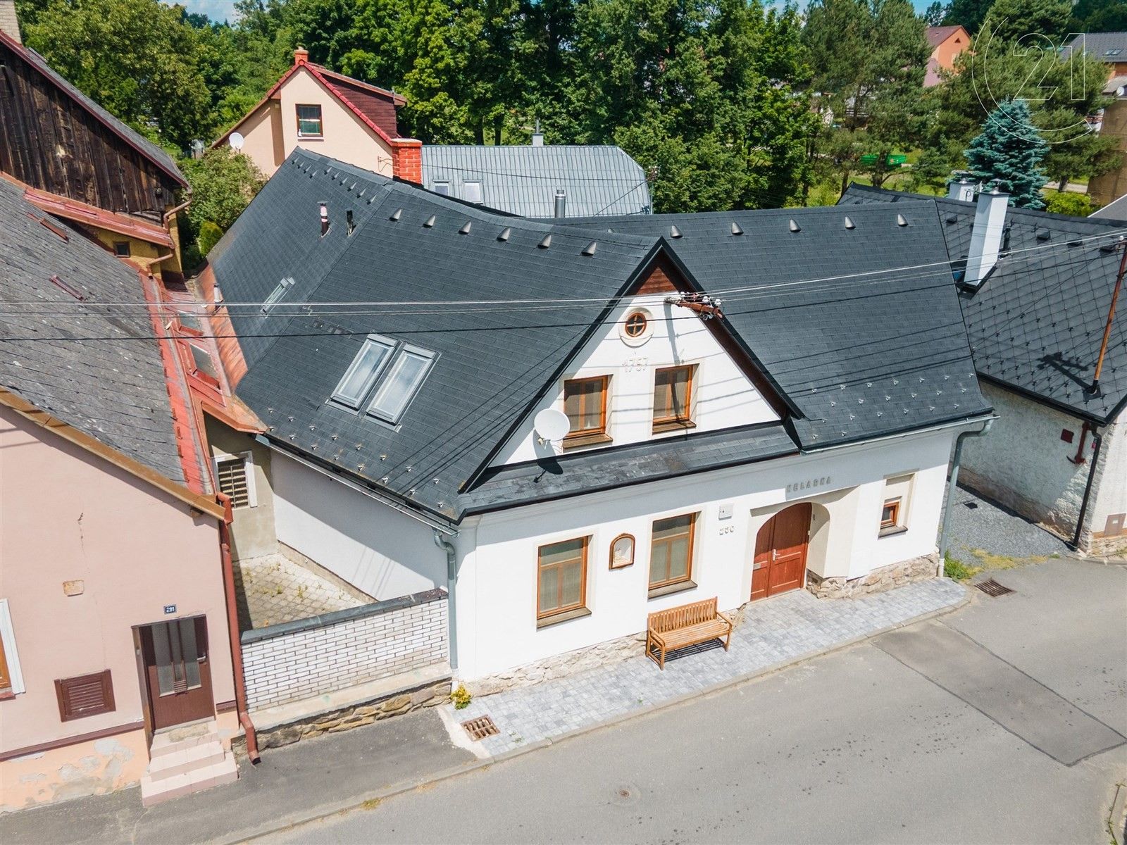 Prodej rodinný dům - Nerudova, Bystré, 419 m²