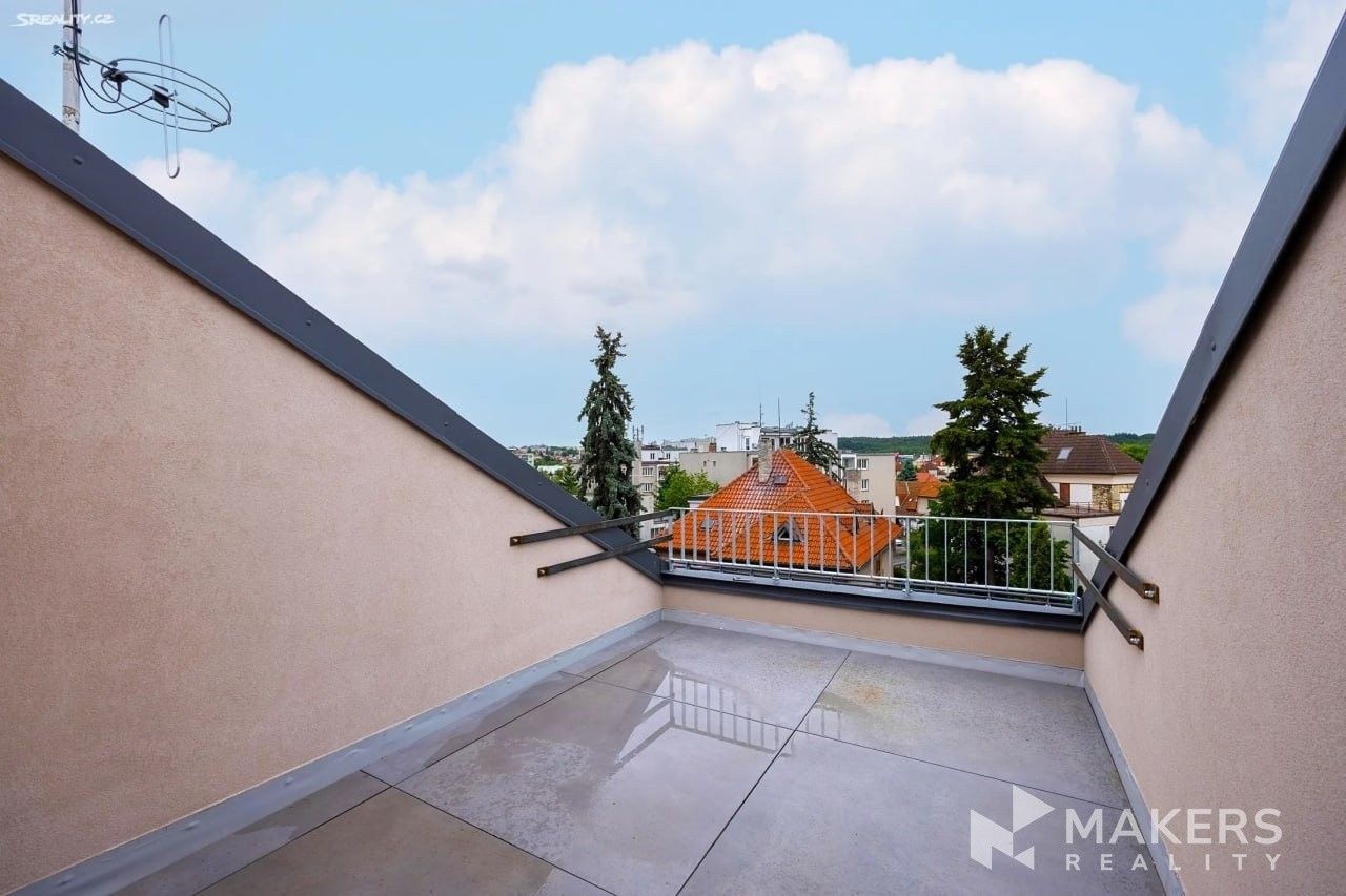 Byt 3+kk · 112 m² · Na úlehli, Praha - 3