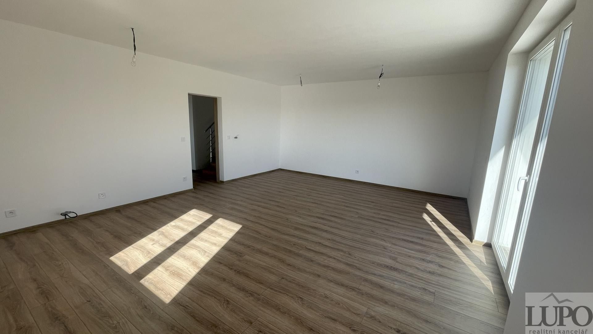 Rodinné domy, Spojovací,Postřižín, 128 m² - 2