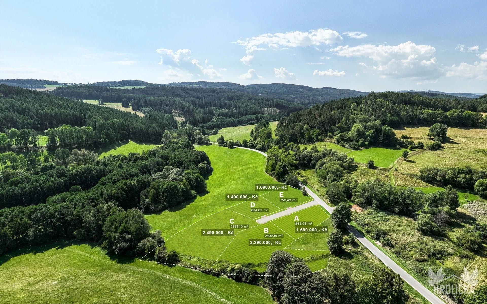 Prodej pozemek pro bydlení - Čestice, 864 m²