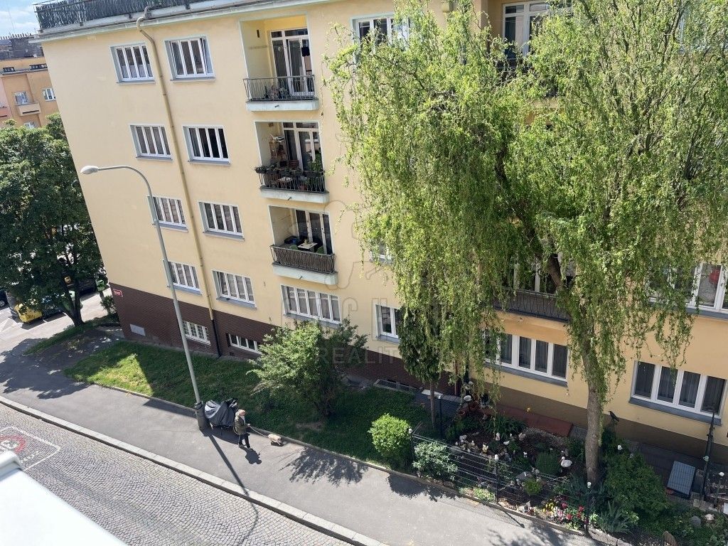 Prodej byt 2+kk - Na hlídce 2413, Praha Žižkov, 55 m² - 5