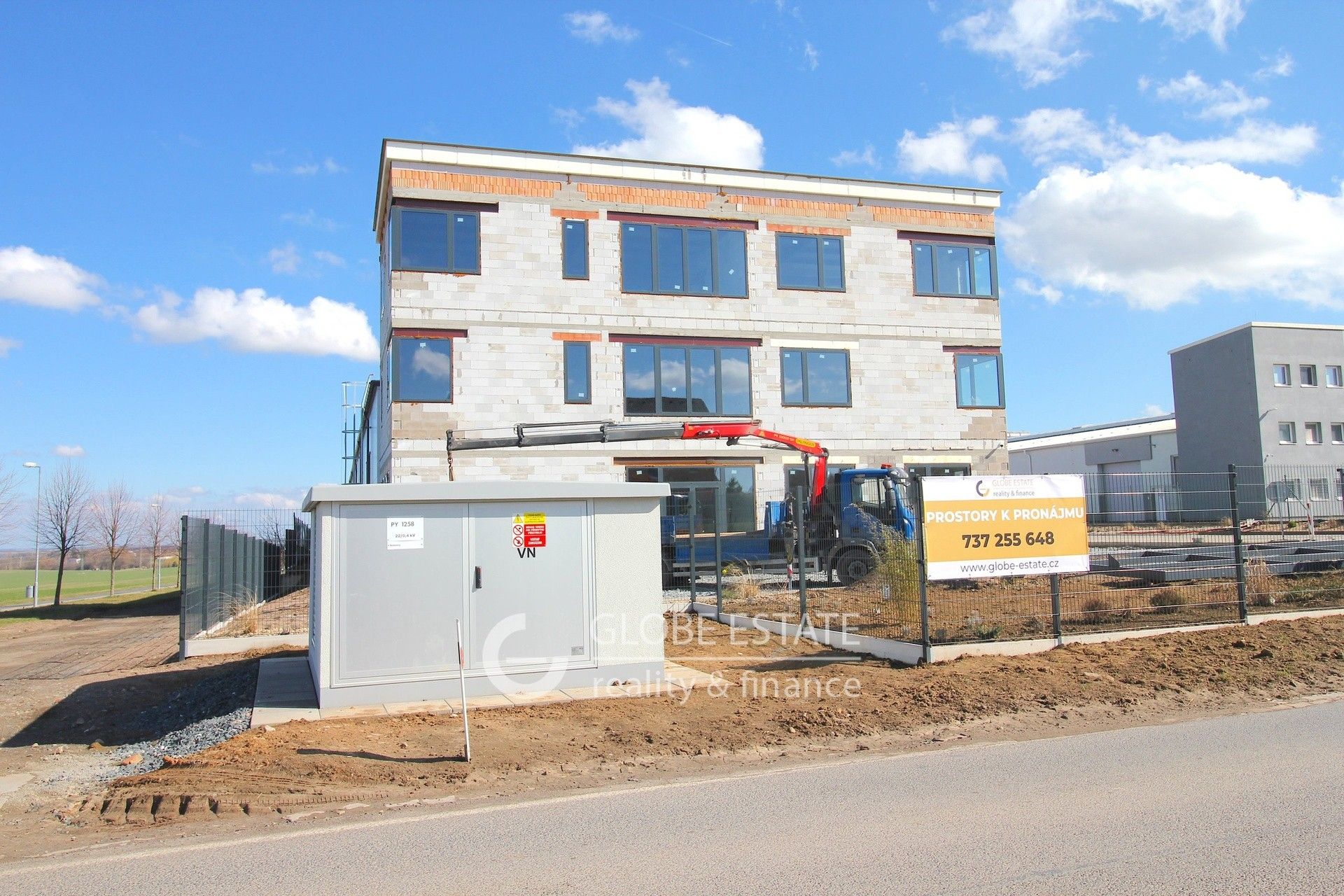 Kanceláře, Toušeňská, Nehvizdy, 450 m²