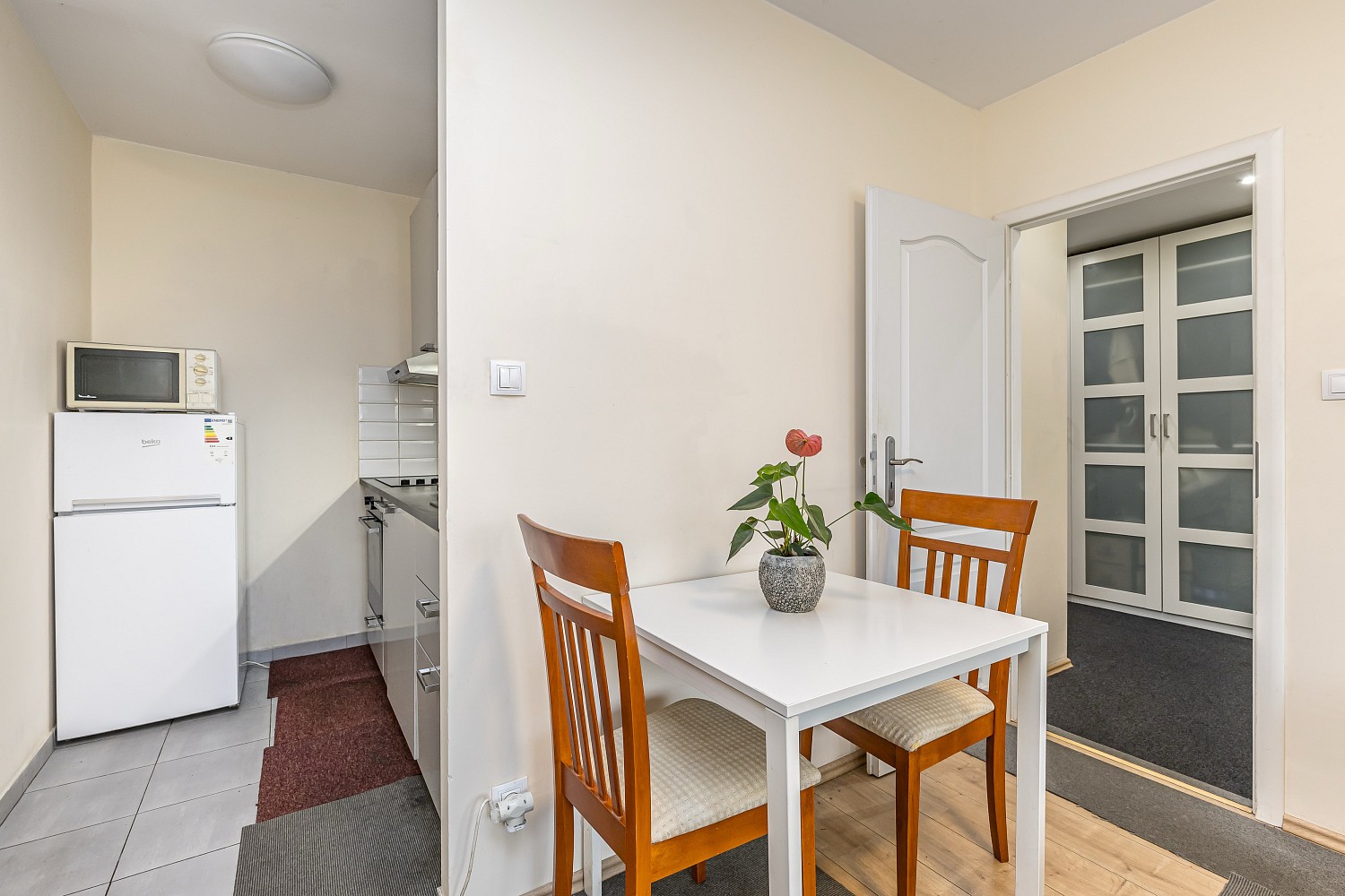 2+kk, Vysočanská, Praha 9 - Prosek, 37 m² - 1