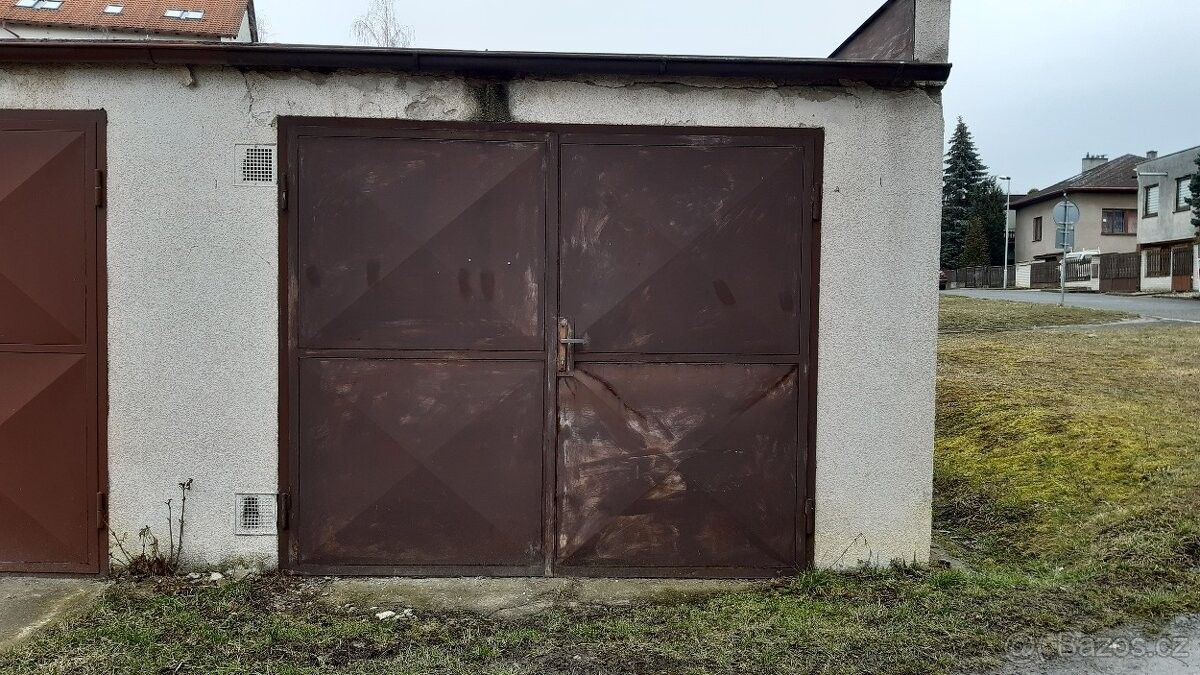 Garáže, Kostelec nad Labem, 277 13