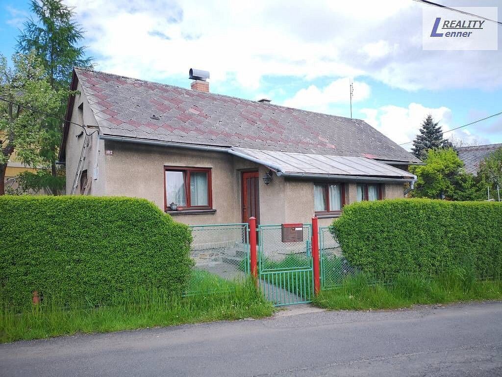 Rodinné domy, Obecnice, okres Příbram, 73 m² - 1