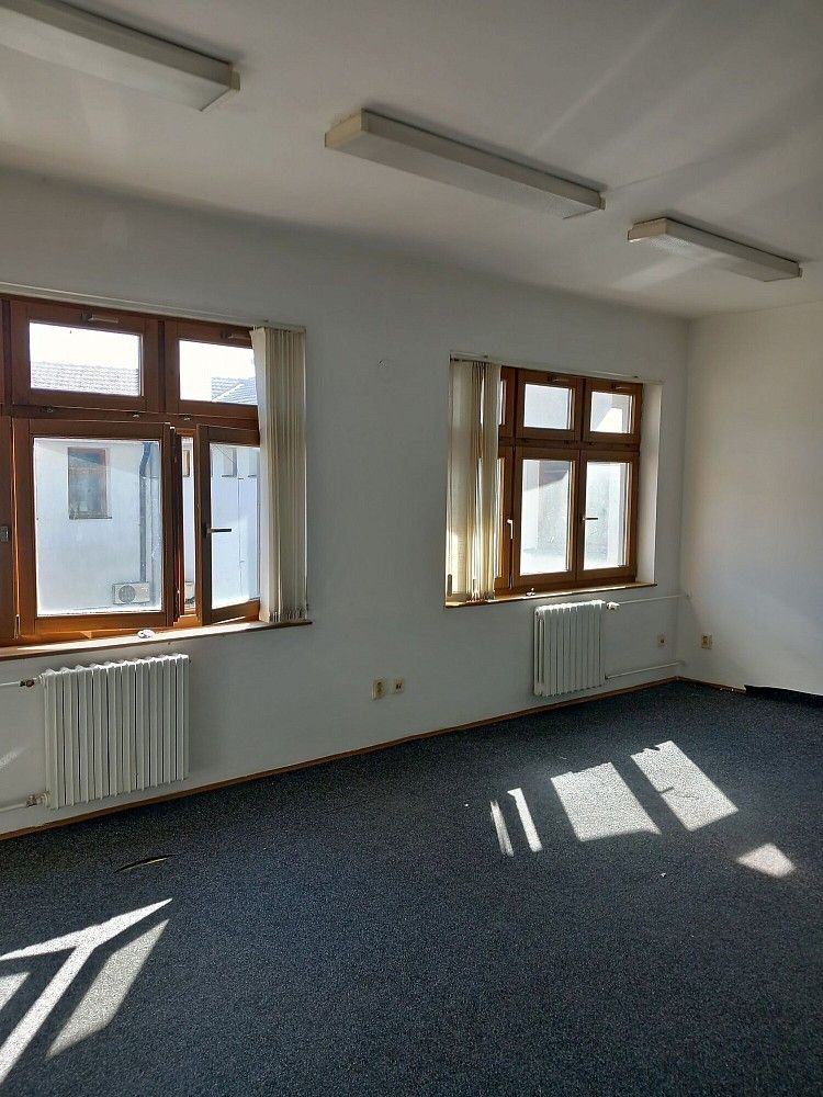 Kanceláře, Uherský Brod, okres Uherské Hradiště, Zlínský kraj, 17 m² - 2