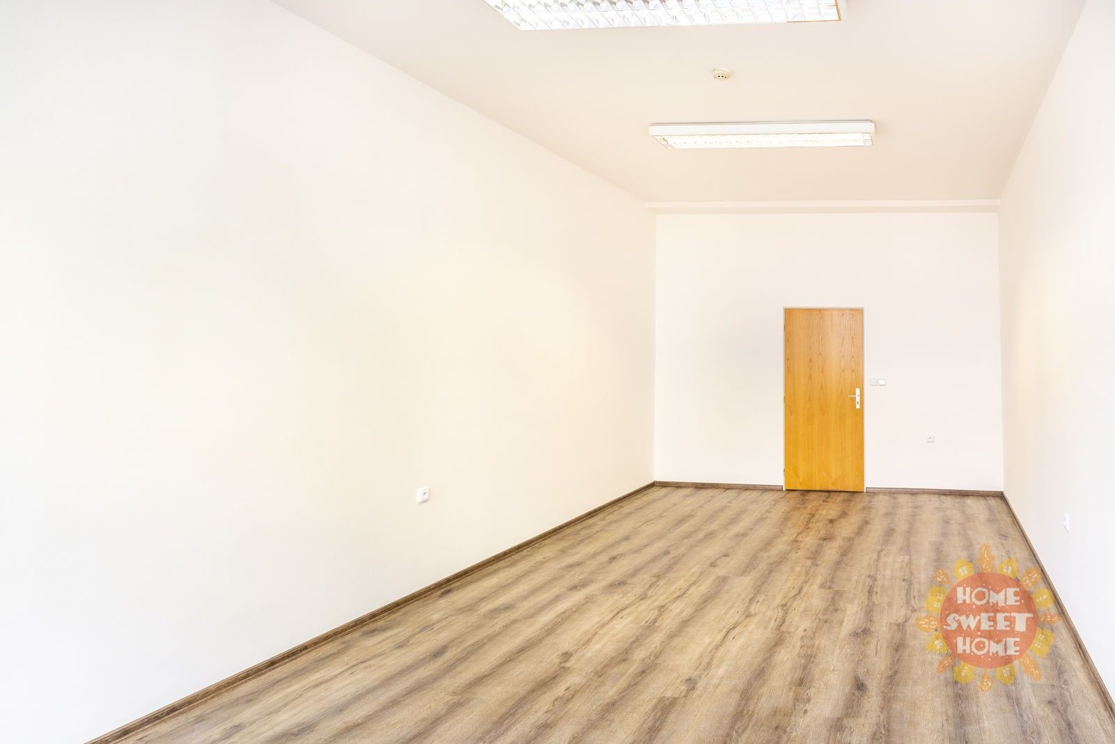 Pronájem kancelář - Londýnská, Praha, 31 m²