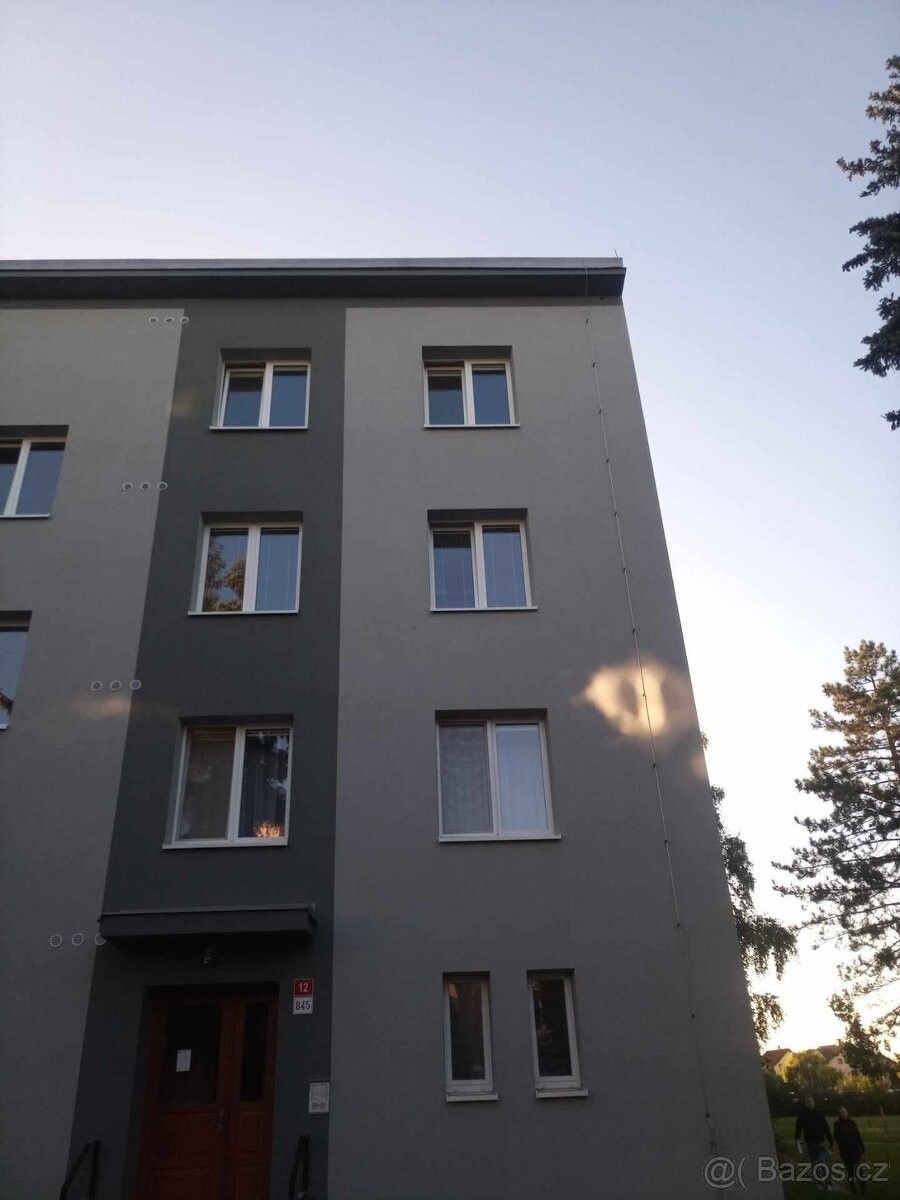 Prodej byt 2+1 - Ivančice, 664 91