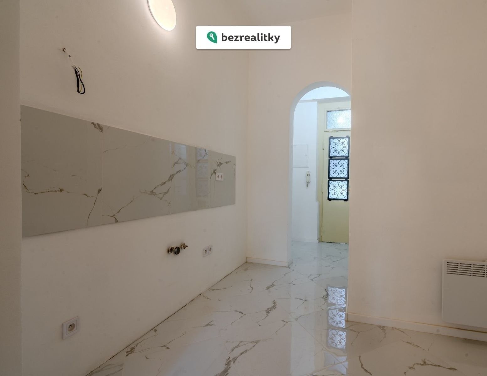 Prodej byt 1+1 - Kováků 856, Praha Smíchov, 28 m² - 5