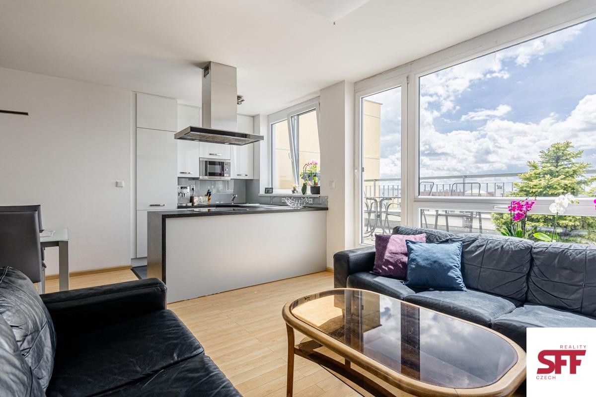 3+kk, Svitákova, Praha, 90 m² - 2